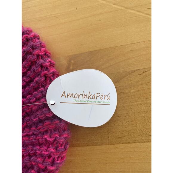 Amorinka Peru Hand Knitted Alpaca Pom Pom Beanie - Picture 5 of 5